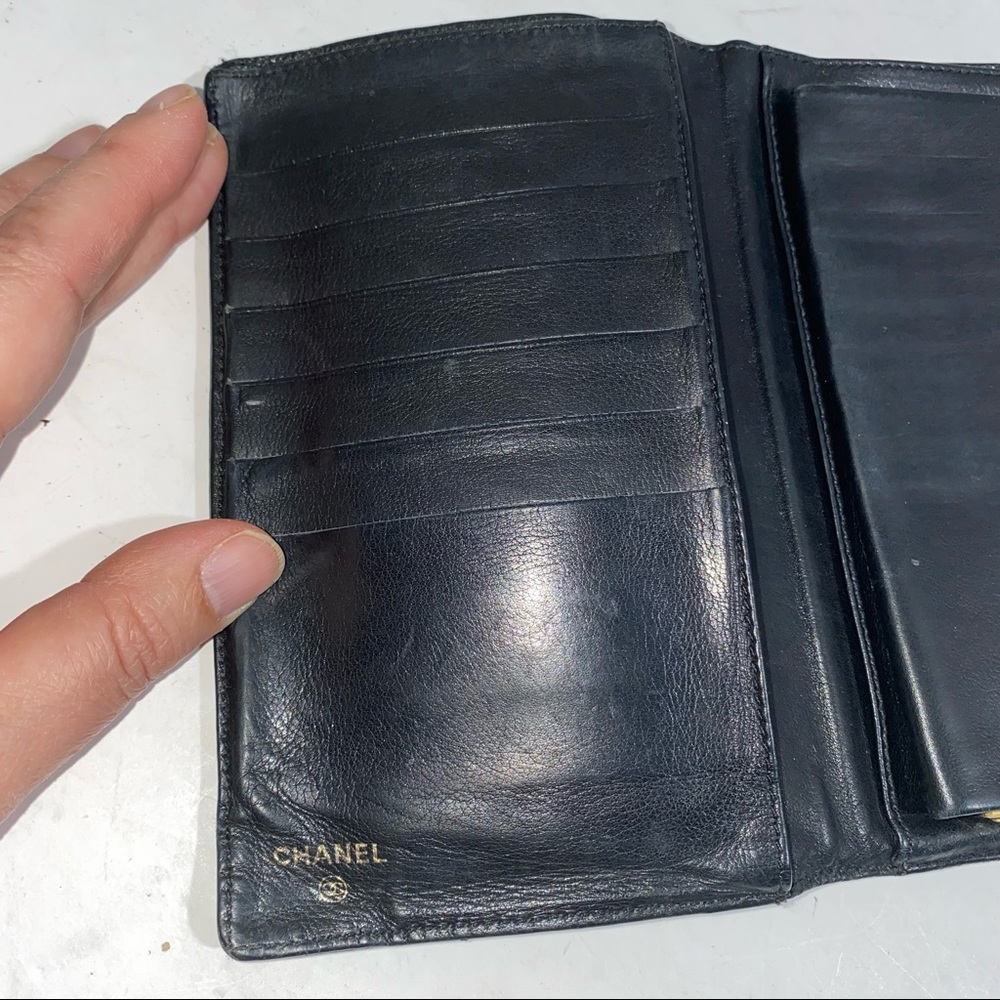 Chanel Black Pebbled Leather Long Bifold Wallet - Picture 9 of 12